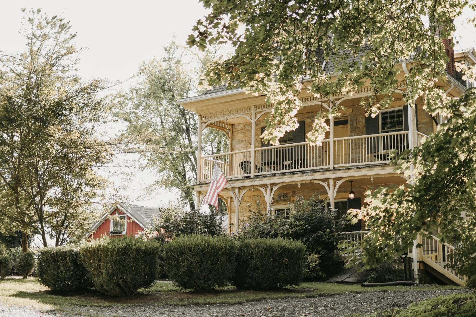 Fallen Tree Farm Bed&Breakfast Carlisle Buitenkant foto